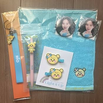 Amazon.co.jp: NiziU リオ Nizoo リヨ グッズ : ホーム＆キッチン
